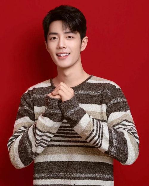 最新八卦爆料肖战图片,神秘美女同行，恋情疑云再起  第2张